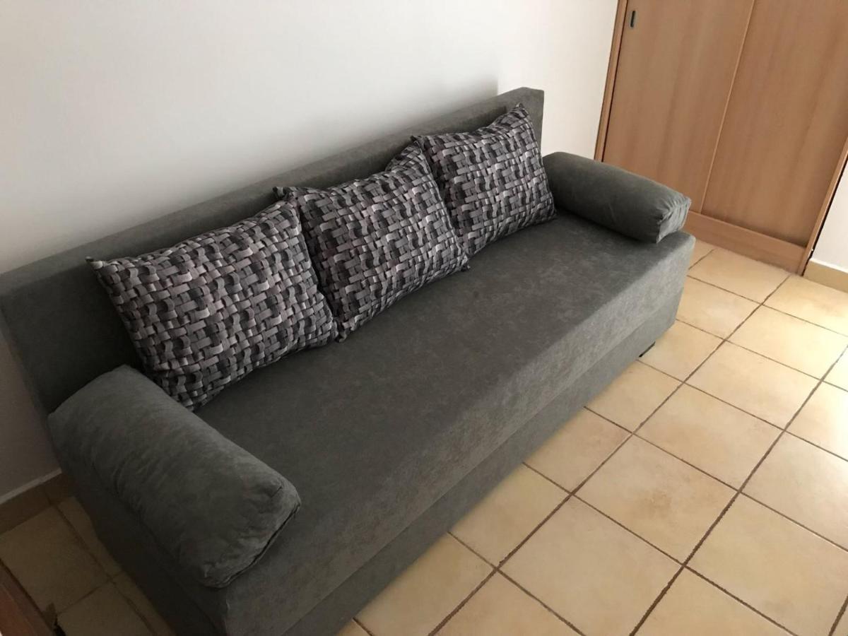 Jurisic Apartments Novalja Eksteriør bilde