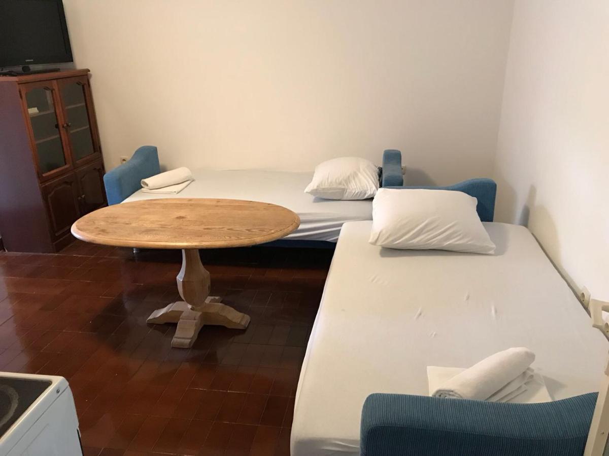 Jurisic Apartments Novalja Eksteriør bilde